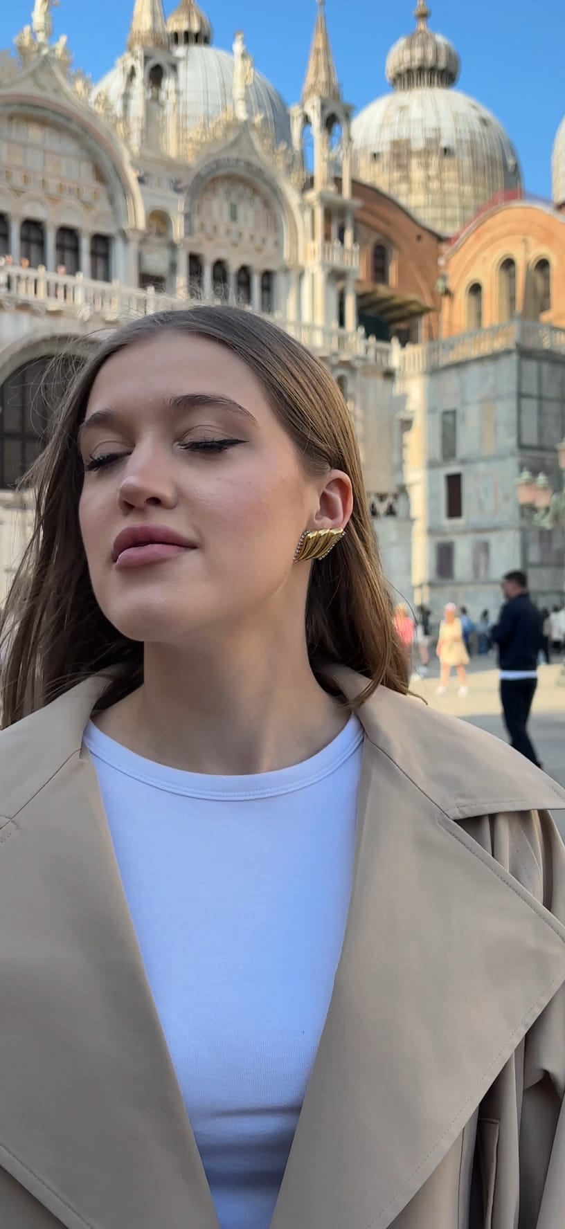 Angelia 18K vergoldete Ohrringe mit Zirkonia Kristallen für Damen