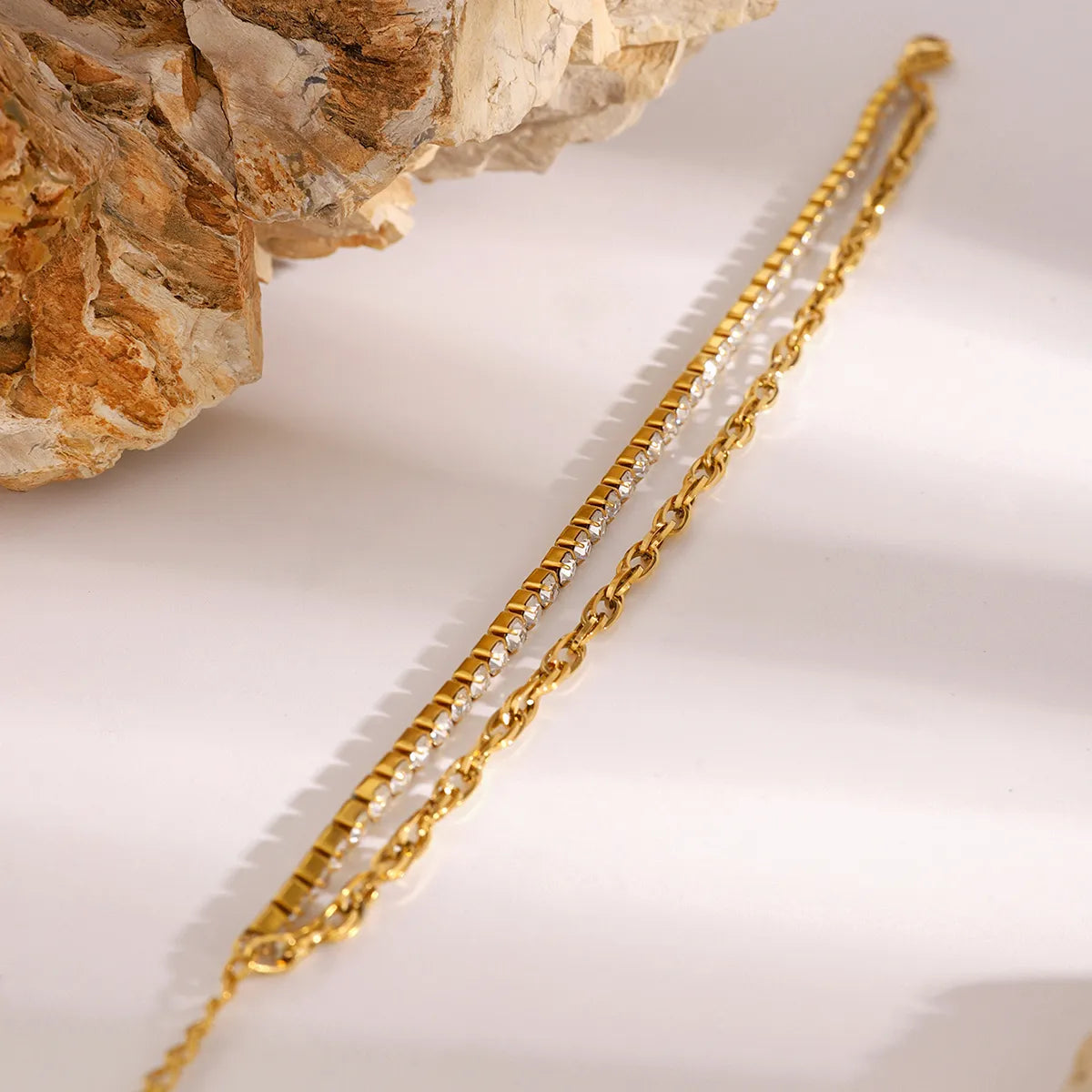 Estella vergoldetes Kettenarmband mit Zirkonia