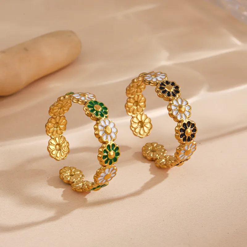 Modischer Ring mit Blumenmotiv für Damen