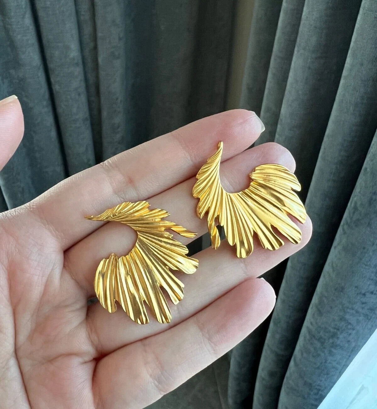 Bold nature-inspired sculptural earrings for women gold finish